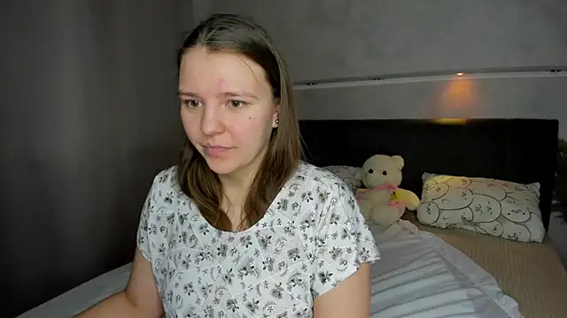 Jenny Jimmy online show from 05/05/26, 09:39