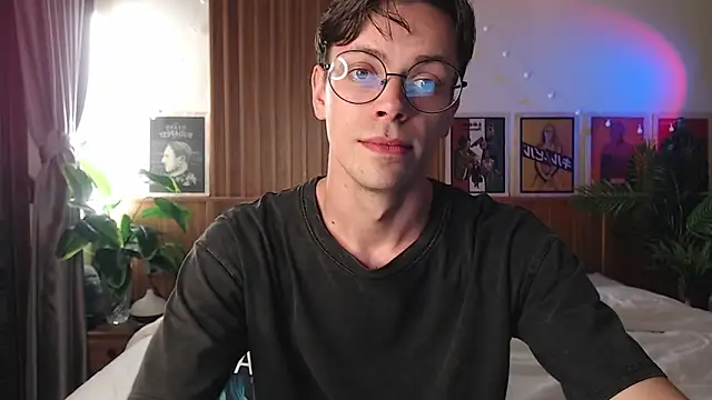 William Henry  online show from 02/07/26, 01:48