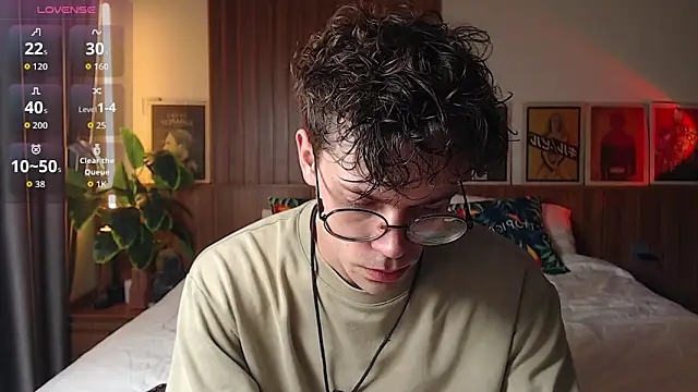 William Henry  online show from 06/05/26, 10:32