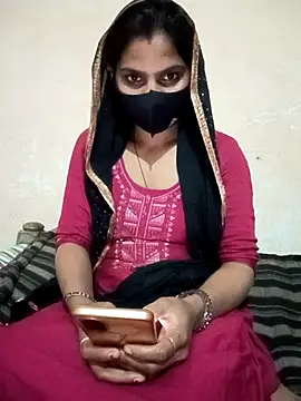 Snapshot of Jyoti5566 chatting on 02/05/25, 12:20 Jyoti5566 online show from 02/05/25, 12:20