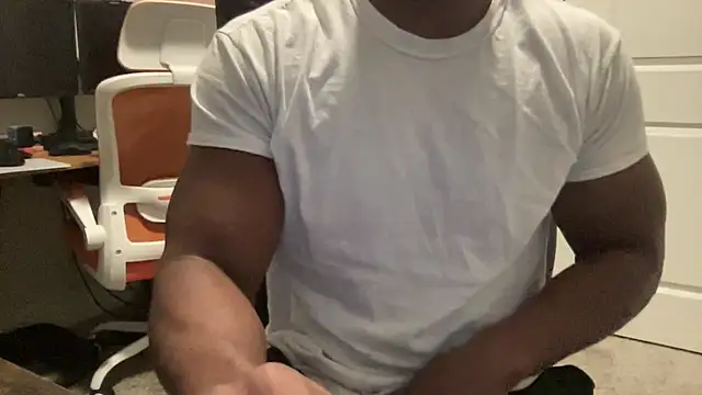 BodyandBBC online show from 11/19/25, 03:01