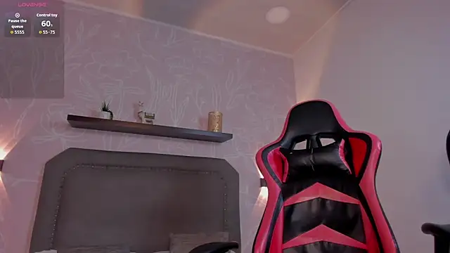 alessia leroy online show from 02/05/26, 07:29