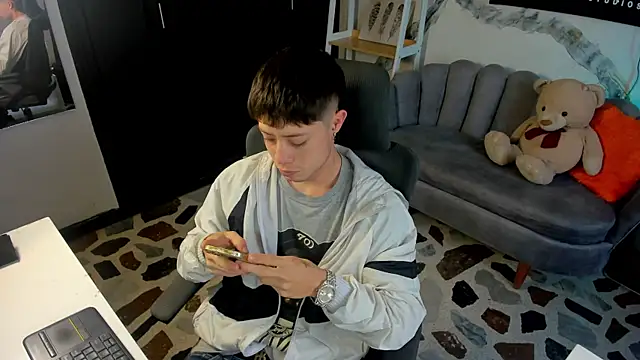 marcuscollins1  online show from 01/18/26, 12:09