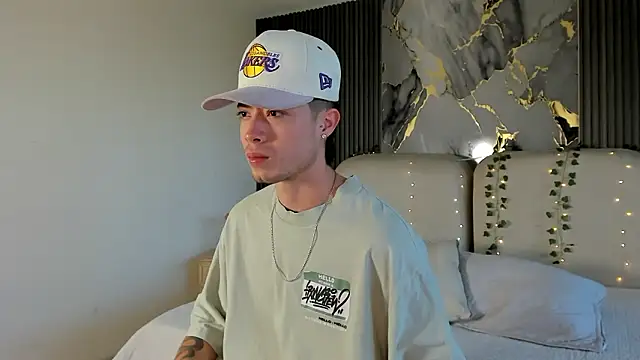 marcuscollins1  online show from 03/16/26, 12:20