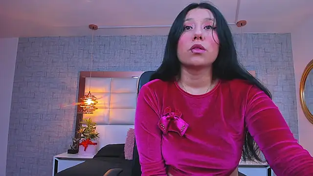 Nohemi louse online show from 03/27/26, 06:18