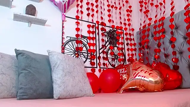 Roxy Stonee online show from 02/14/25, 01:56