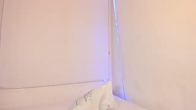 Roxy Stonee online show from 12/13/25, 07:53