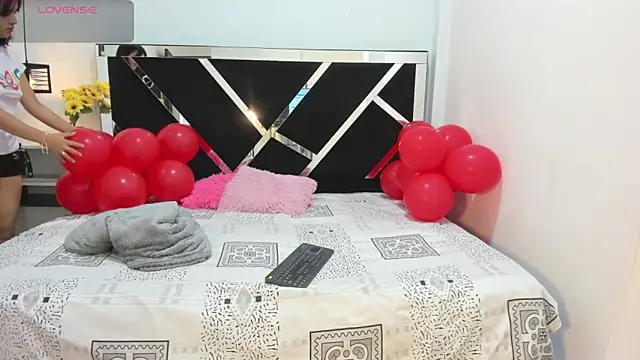 Annyrosee online show from 02/26/25, 07:49