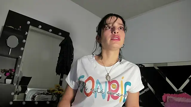 Annyrosee online show from 03/04/25, 08:27