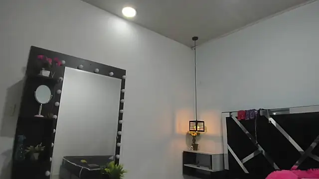 Annyrosee online show from 03/23/25, 02:04