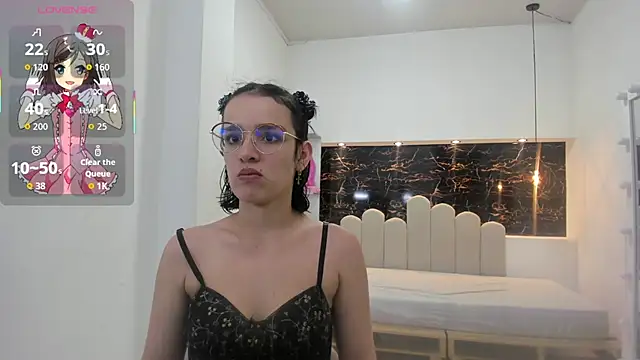 Annyrosee online show from 09/13/25, 08:52