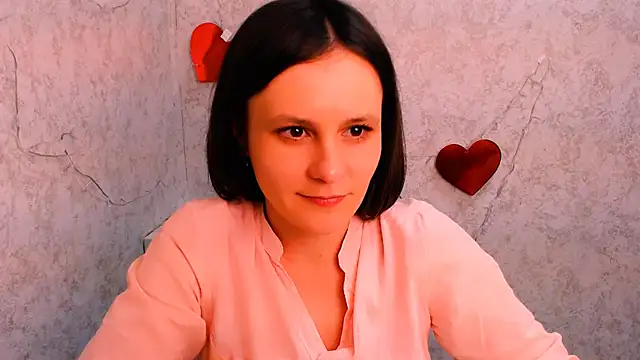 Snapshot of ValeriaHeart_ chatting on 02/14/25, 01:18 ValeriaHeart online show from 02/14/25, 01:18