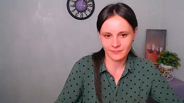 Snapshot of ValeriaHeart_ chatting on 02/27/25, 07:04 ValeriaHeart online show from 02/27/25, 07:04