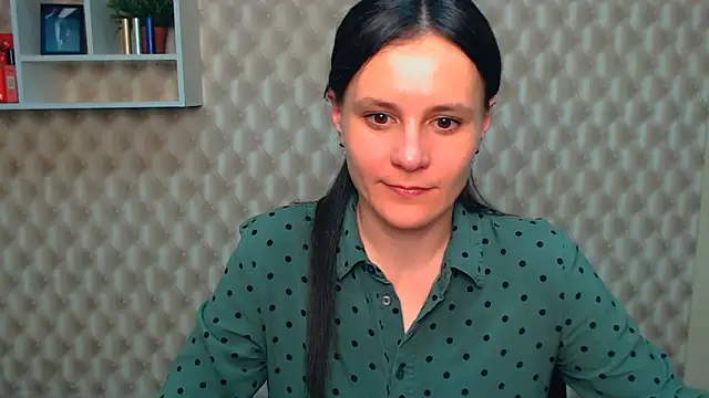 Snapshot of ValeriaHeart_ chatting on 03/09/25, 04:11 ValeriaHeart online show from 03/09/25, 04:11