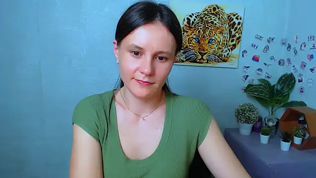 ValeriaHeart  online show from 03/07/26, 05:21