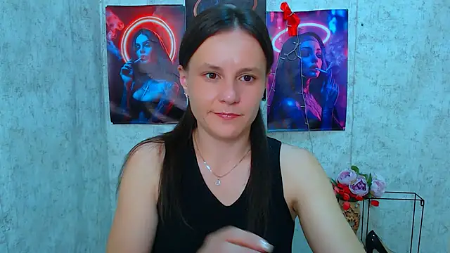 ValeriaHeart  online show from 03/10/26, 02:44