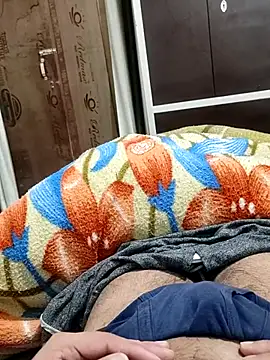 Hot funky boy online show from 02/10/25, 04:14