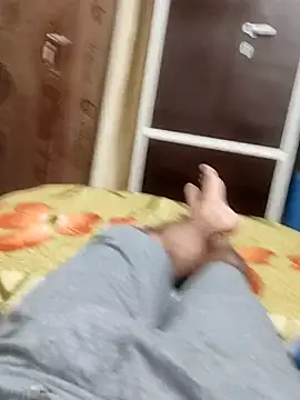 Hot funky boy online show from 03/02/25, 09:01