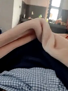 Hot funky boy online show from 12/21/25, 09:16