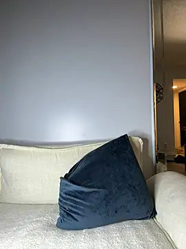 Snapshot of Liyah_19 chatting on 01/12/26, 11:21 Liyah 19 online show from 01/12/26, 11:21