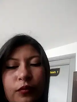 Rachel new20 online show from 03/18/25, 07:20