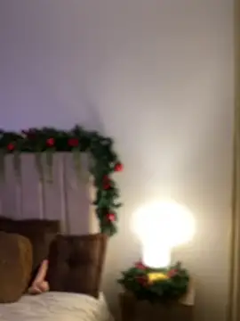 Snapshot of jacob_and_sam chatting on 12/14/25, 01:11 jacob and sam online show from 12/14/25, 01:11