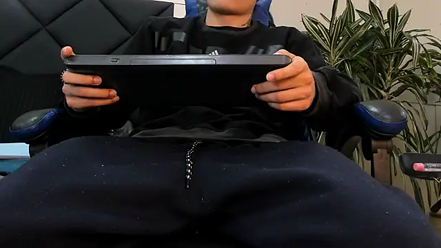 roan birkin online show from 03/31/26, 07:14