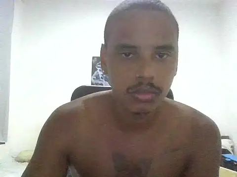 Snapshot of ONegodoce25 chatting on 05/21/26, 10:39 ONegodoce25 online show from 05/21/26, 10:39