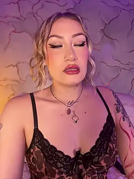 Lally Valencia   online show from 01/06/26, 10:19