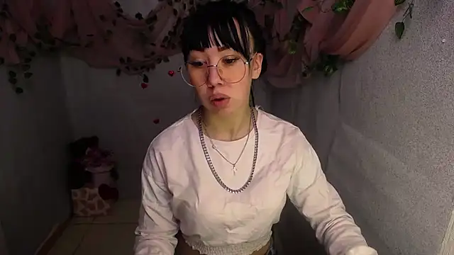 Katrin Bright  online show from 01/31/25, 07:50