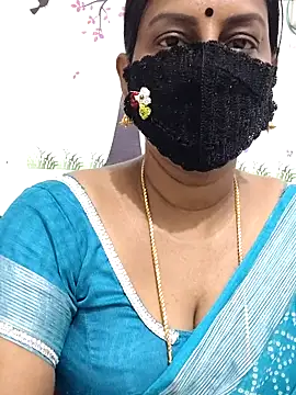 Snapshot of Tamil_Meera12 chatting on 05/27/26, 03:14 Tamil Meera12 online show from 05/27/26, 03:14