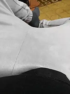 NAvoglia online show from 03/04/25, 01:01