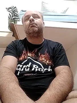 NAvoglia online show from 10/17/25, 06:10