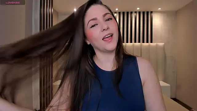Snapshot of BeccaBaxter chatting on 07/20/26, 12:29 BeccaBaxter online show from 07/20/26, 12:29