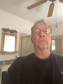 Snapshot of sissyboijamie1313 chatting on 03/06/25, 04:17 sissyboijamie1313 online show from 03/06/25, 04:17