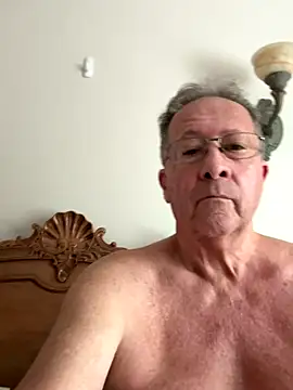 Snapshot of sissyboijamie1313 chatting on 12/18/25, 07:42 sissyboijamie1313 online show from 12/18/25, 07:42