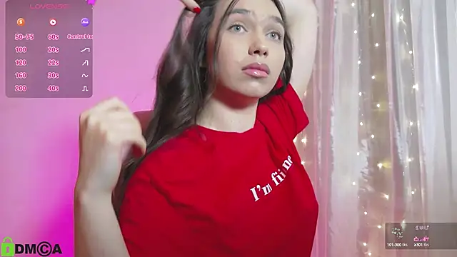 Snapshot of Arianahot777 chatting on 03/14/25, 12:32 Arianahot777 online show from 03/14/25, 12:32