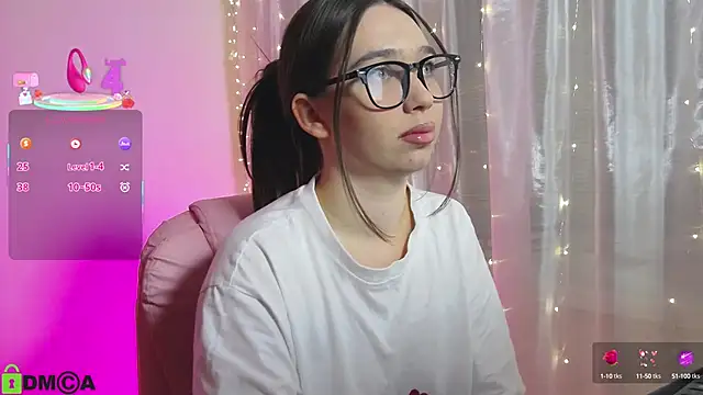 Snapshot of Arianahot777 chatting on 09/27/25, 09:31 Arianahot777 online show from 09/27/25, 09:31