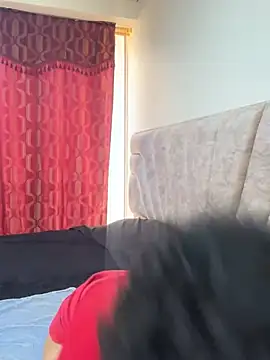 leahaltomm online show from 02/06/25, 01:32