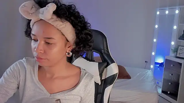 leahaltomm online show from 02/12/25, 10:35