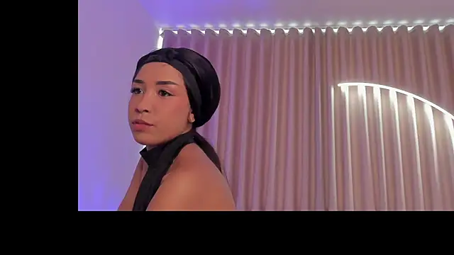 leahaltomm online show from 09/15/25, 07:47