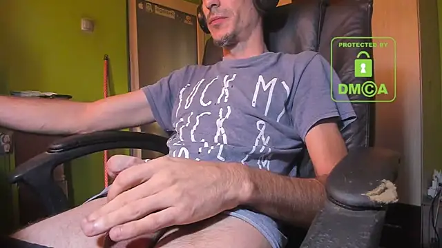 BigCumShoot online show from 11/02/25, 07:33