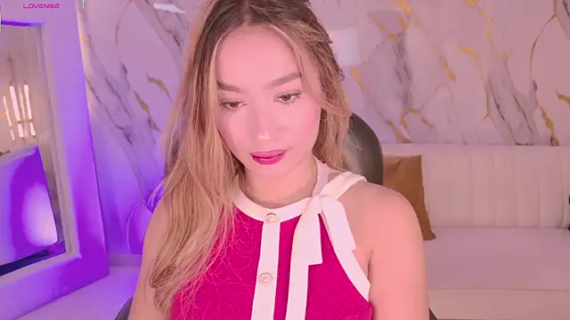 AmaiaHaywood online show from 11/27/25, 05:09