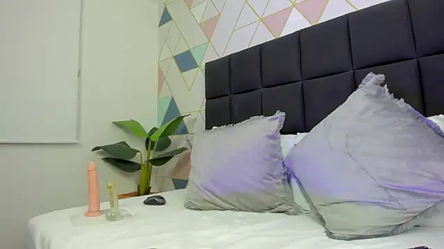 dalila harris online show from 10/17/25, 07:38