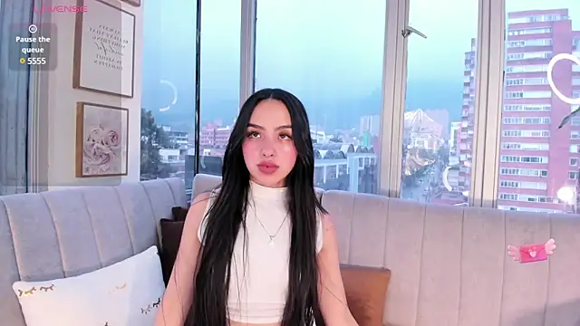 Daphne chers online show from 02/27/25, 09:47