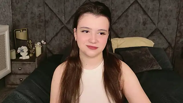 Pauline Heaven online show from 11/26/25, 05:41