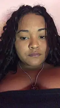 Snapshot of Marce_777 chatting on 02/06/25, 08:39 Marce 777 online show from 02/06/25, 08:39