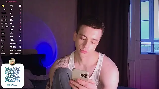 Snapshot of VincentSmith02 chatting on 02/03/25, 12:47 VincentSmith02 online show from 02/03/25, 12:47