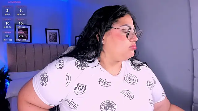Snapshot of _michel_bbw chatting on 07/08/26, 02:38 michel bbw online show from 07/08/26, 02:38