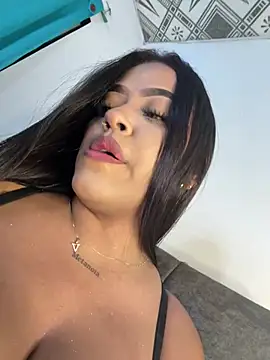 Alexa candy18 online show from 06/10/26, 02:23